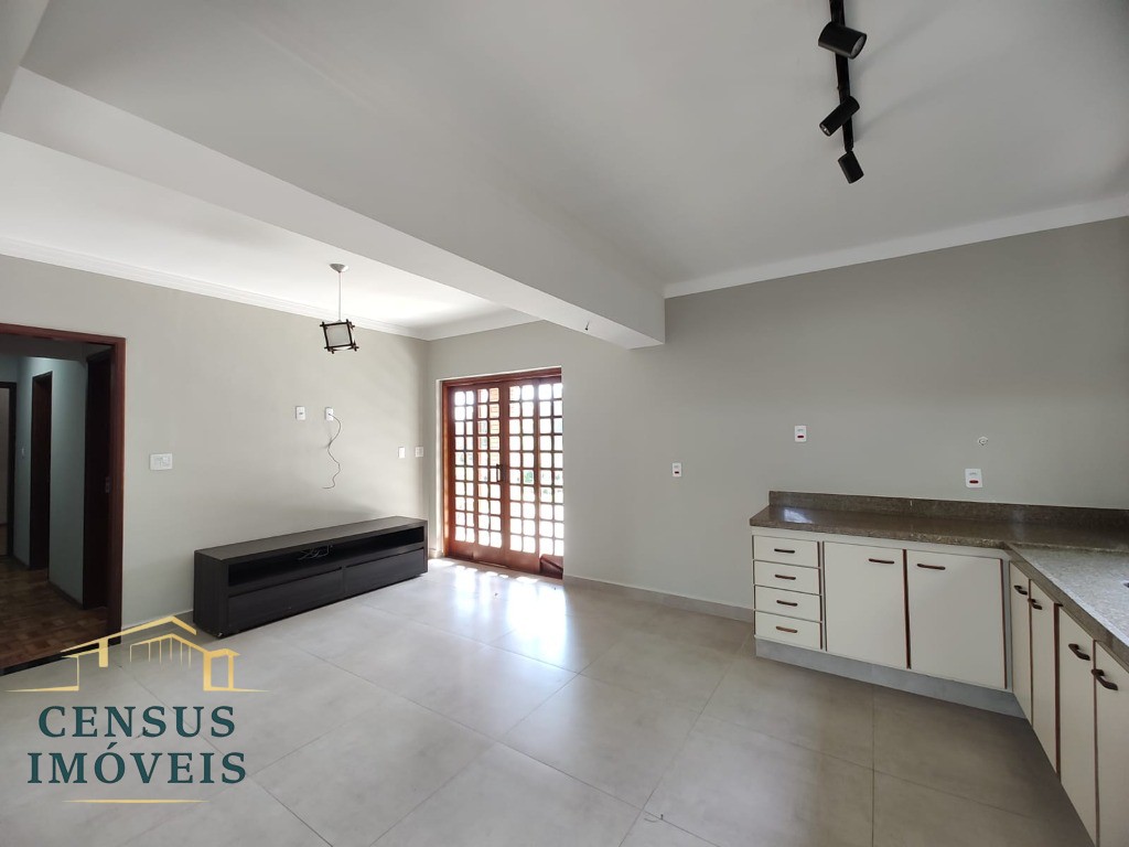 Chácara, 4 quartos, 2000 m² - Foto 4