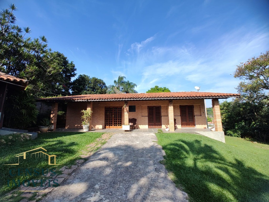 Chácara, 4 quartos, 2000 m² - Foto 1
