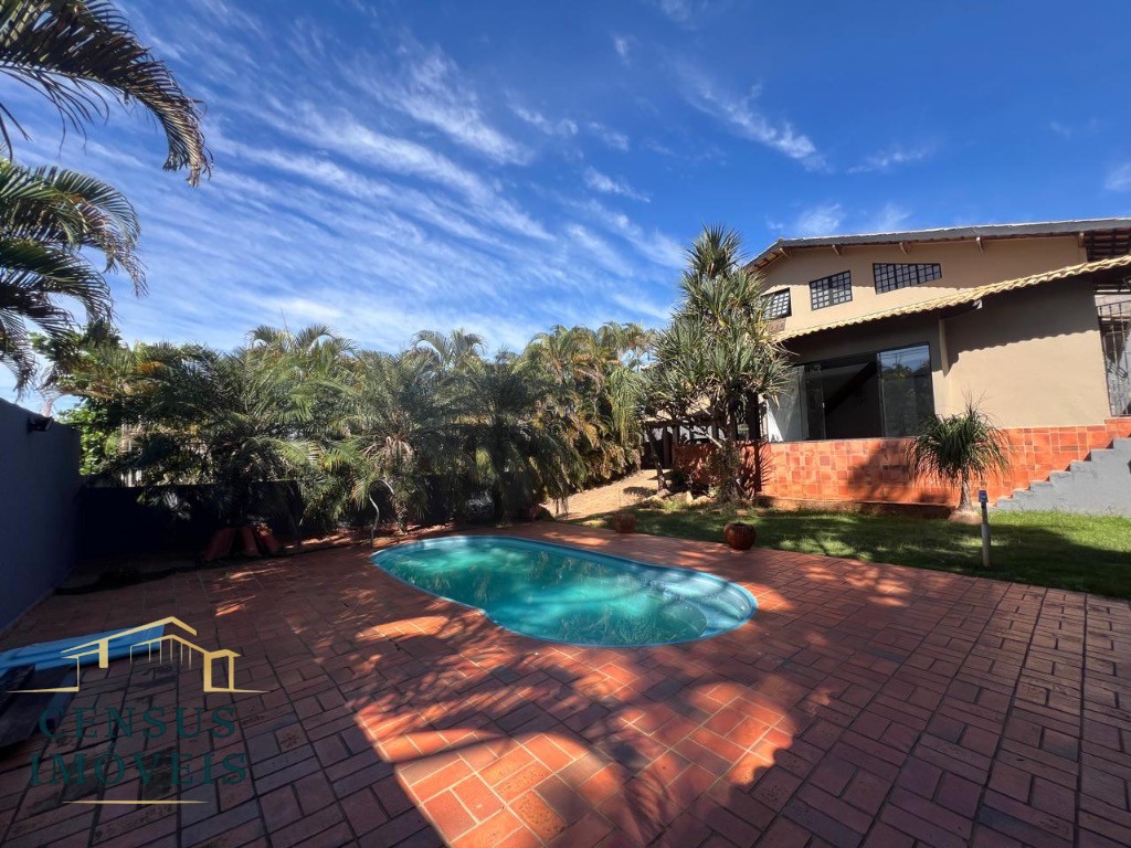 Casa, 3 quartos, 224 m² - Foto 2