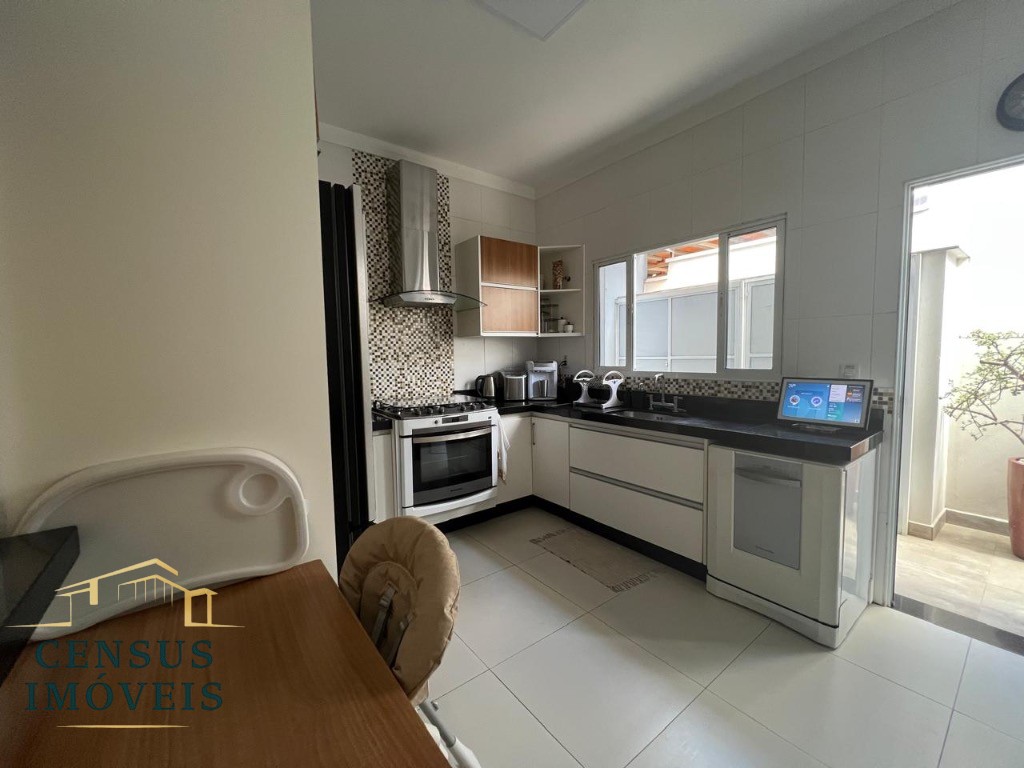 Casa, 3 quartos, 178 m² - Foto 10