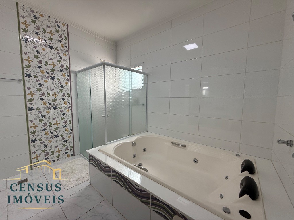 Casa, 3 quartos, 258 m² - Foto 23