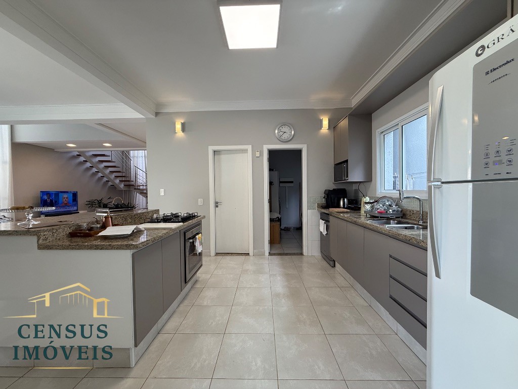 Casa, 3 quartos, 258 m² - Foto 11