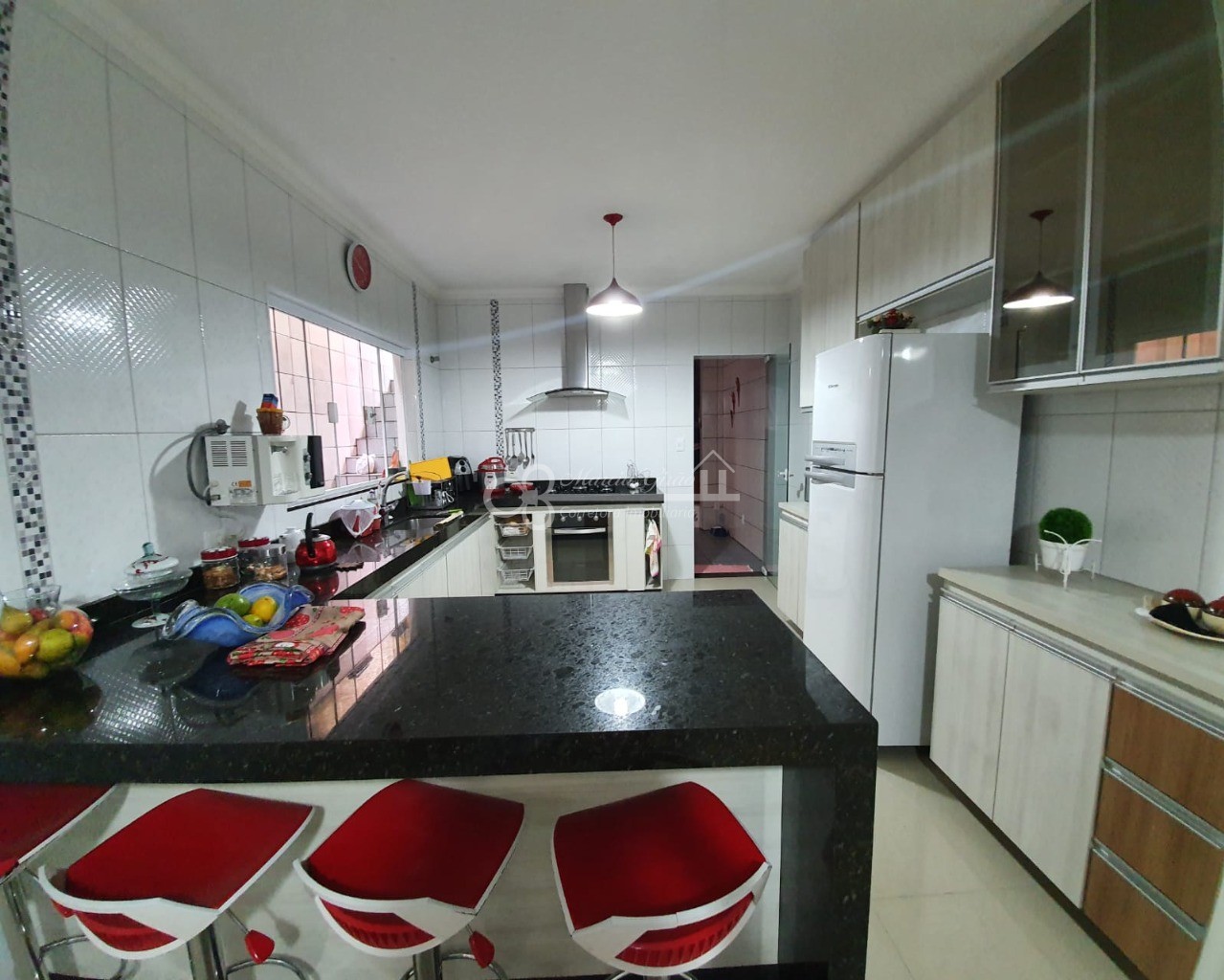 Sobrado, 3 quartos, 181 m² - Foto 6