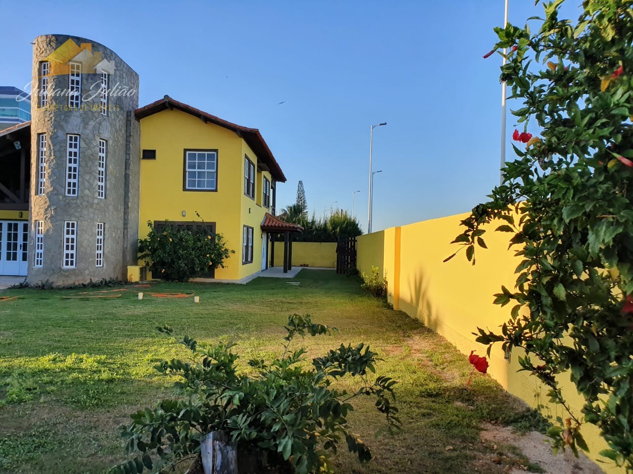 Casa à venda com 6 quartos, 300m² - Foto 9