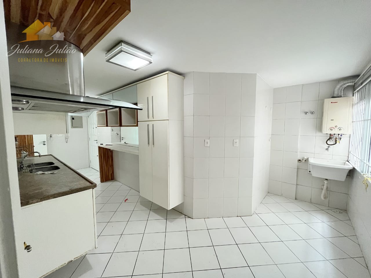 Apartamento à venda com 3 quartos, 137m² - Foto 29