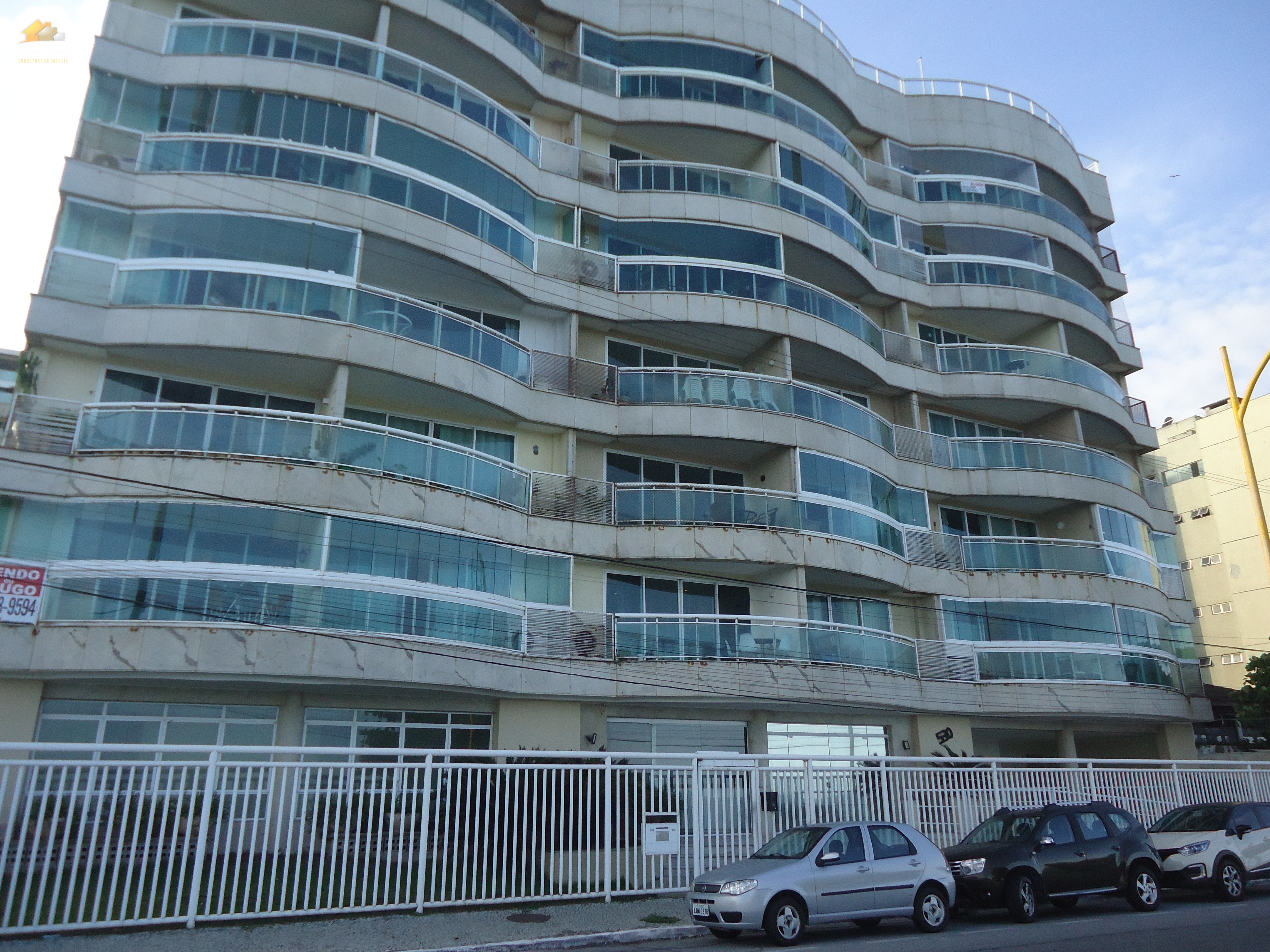 Apartamento à venda com 3 quartos, 137m² - Foto 3