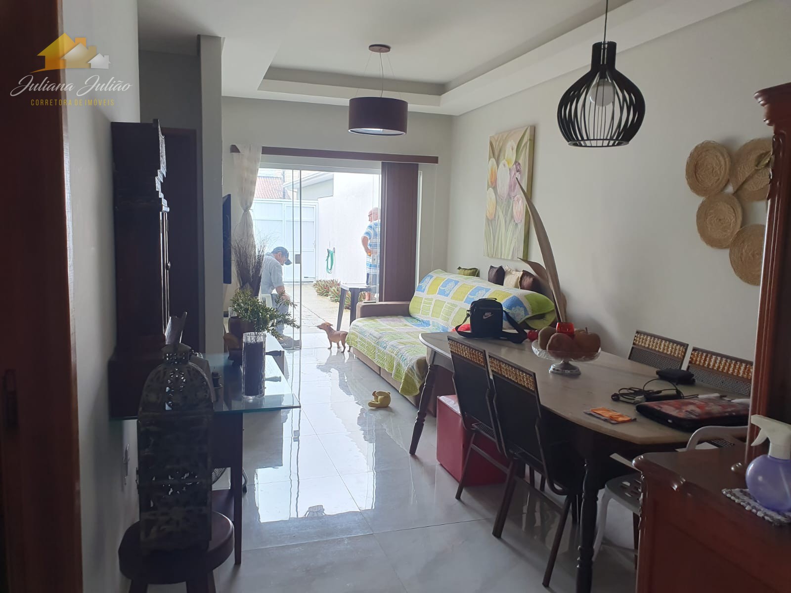 Casa à venda com 3 quartos, 92m² - Foto 11