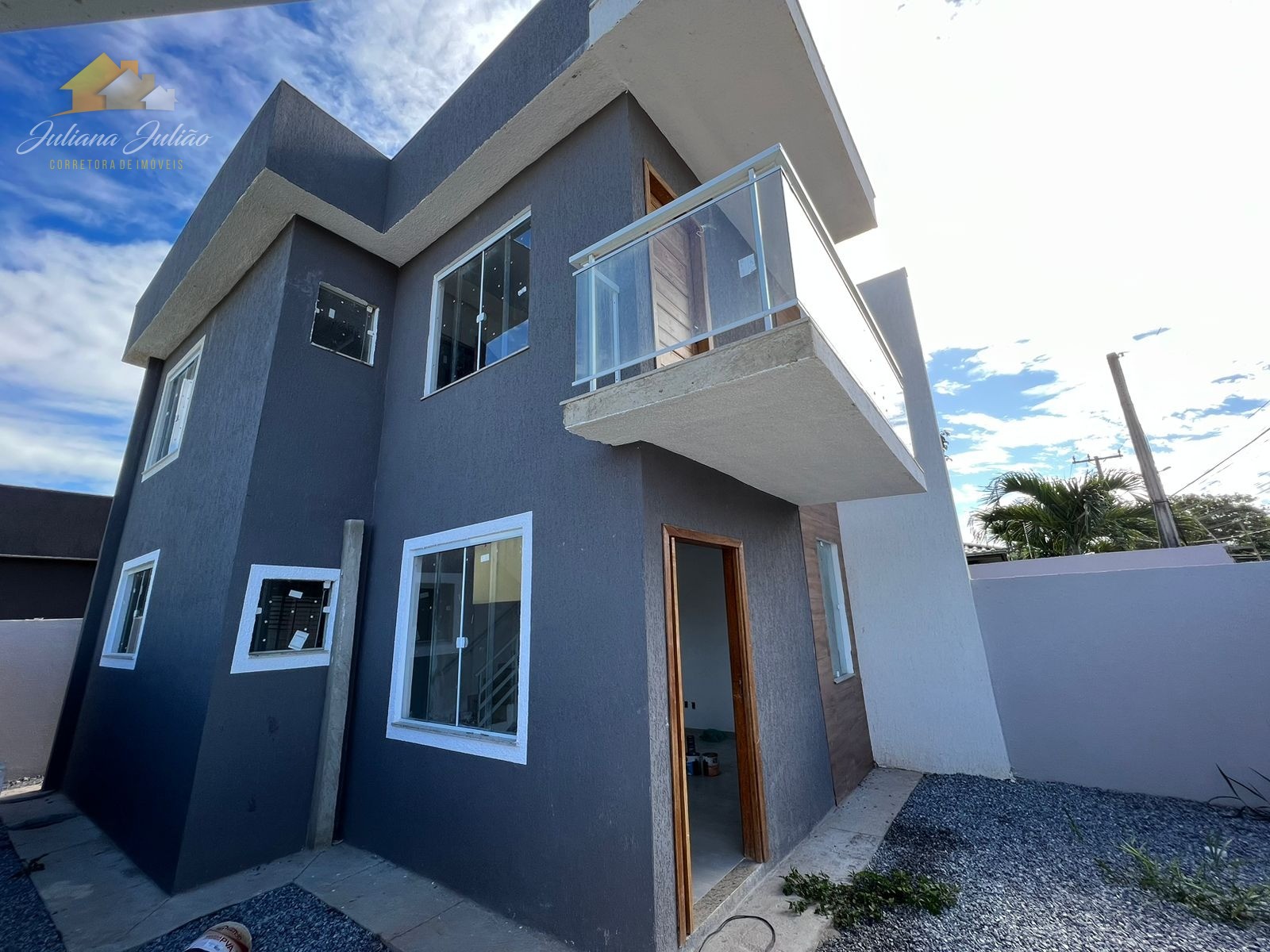 Casa à venda com 2 quartos, 84m² - Foto 1