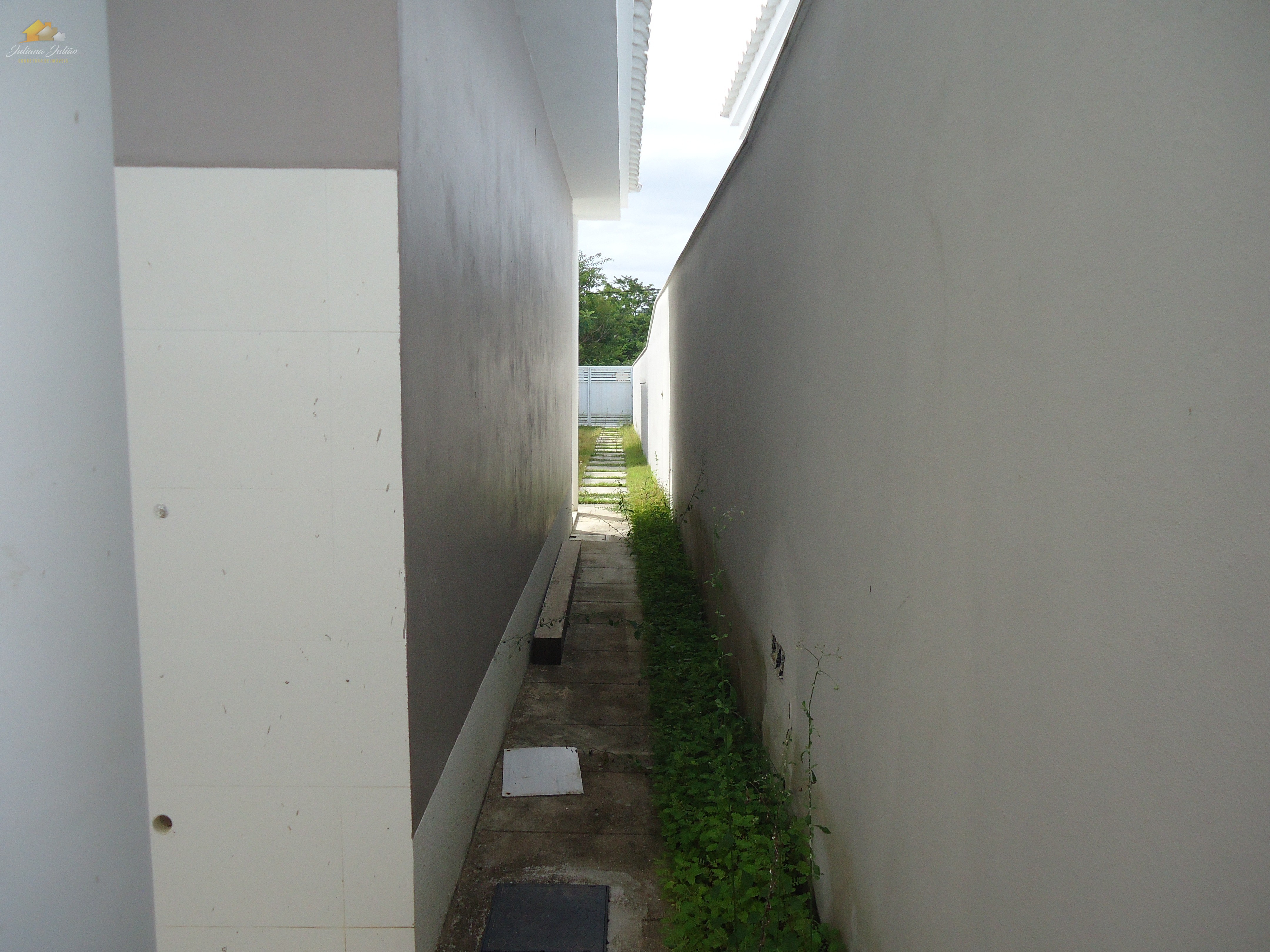 Casa à venda com 3 quartos, 80m² - Foto 12