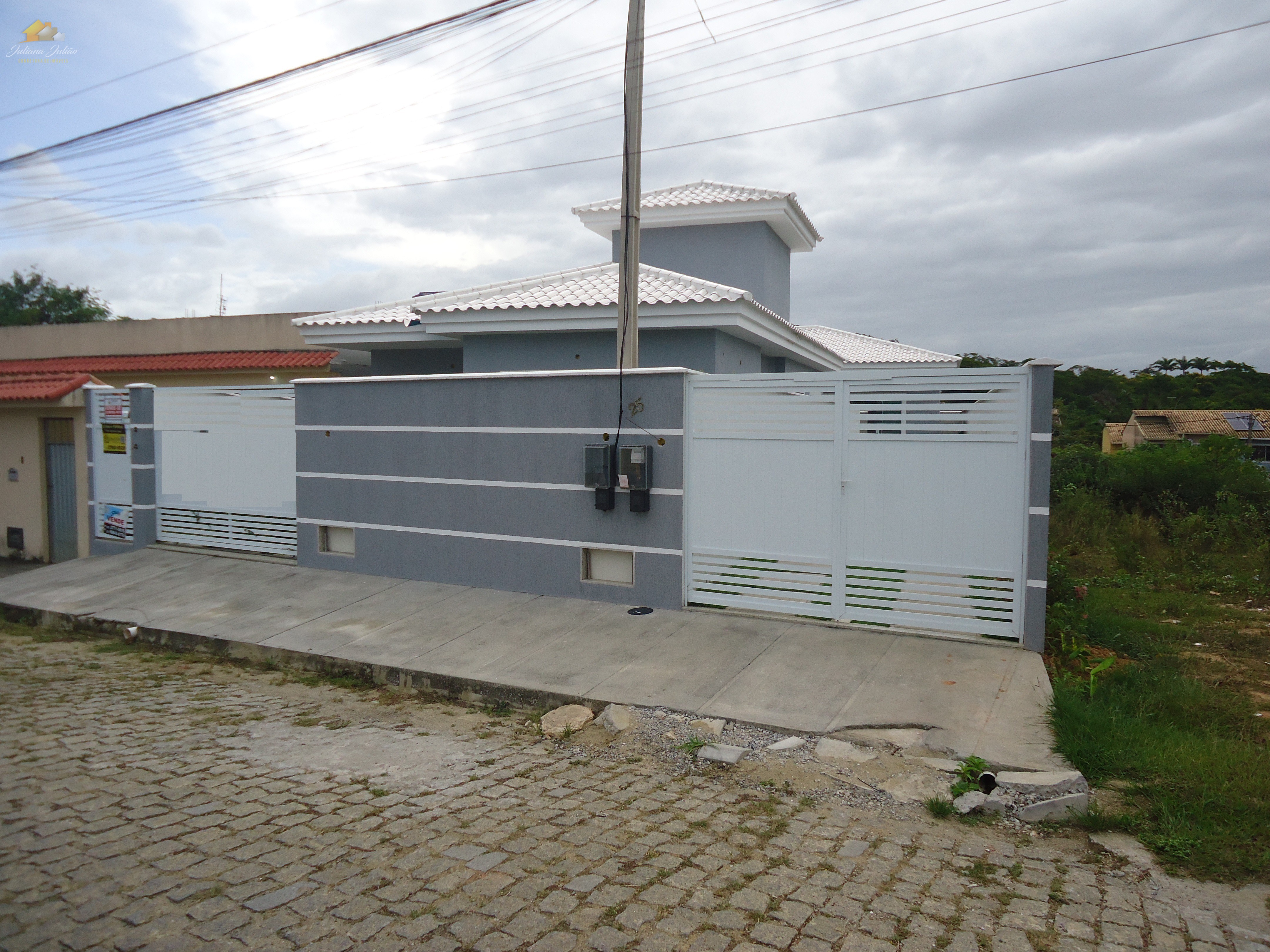 Casa à venda com 3 quartos, 80m² - Foto 2
