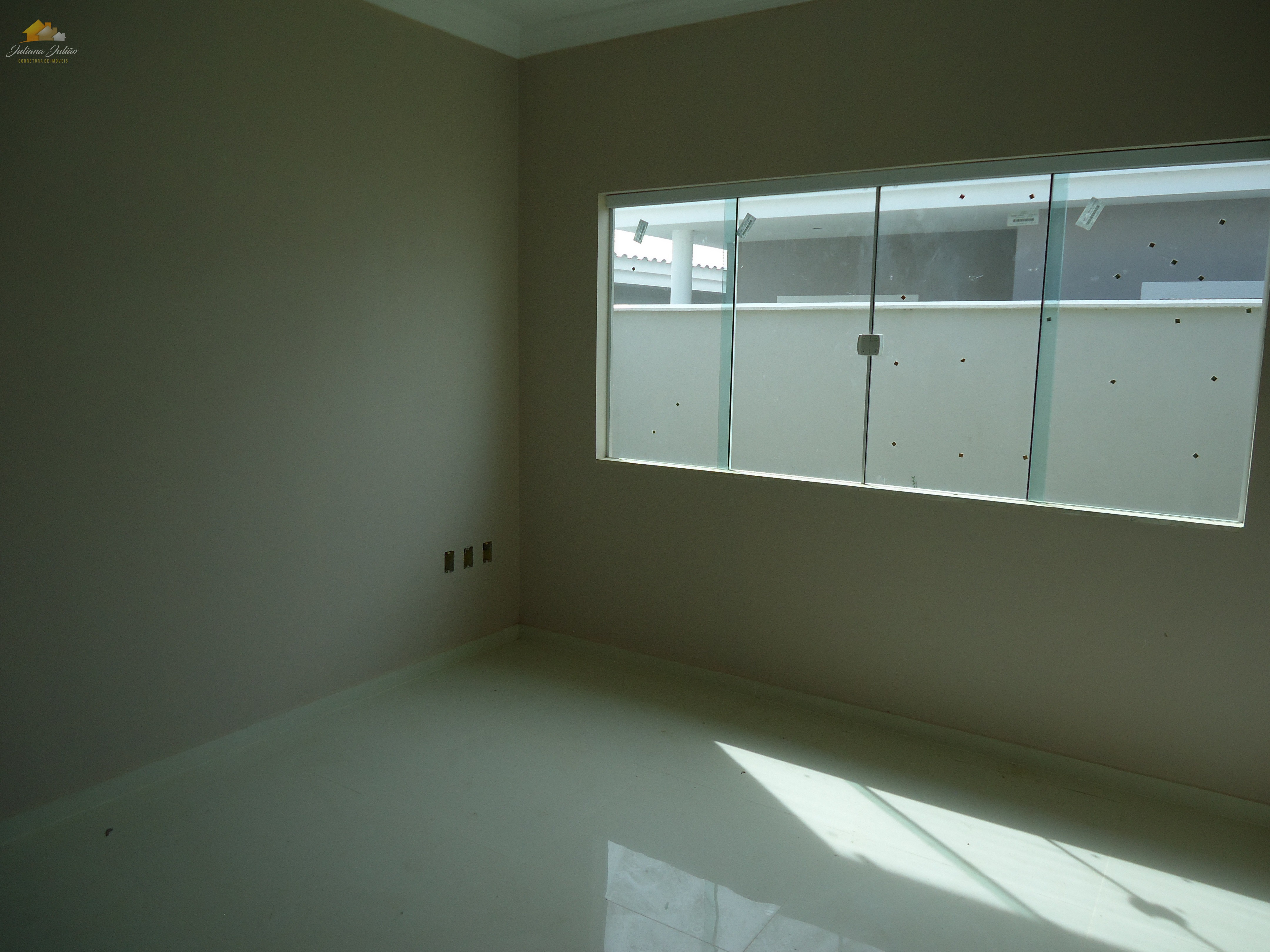 Casa à venda com 3 quartos, 80m² - Foto 18