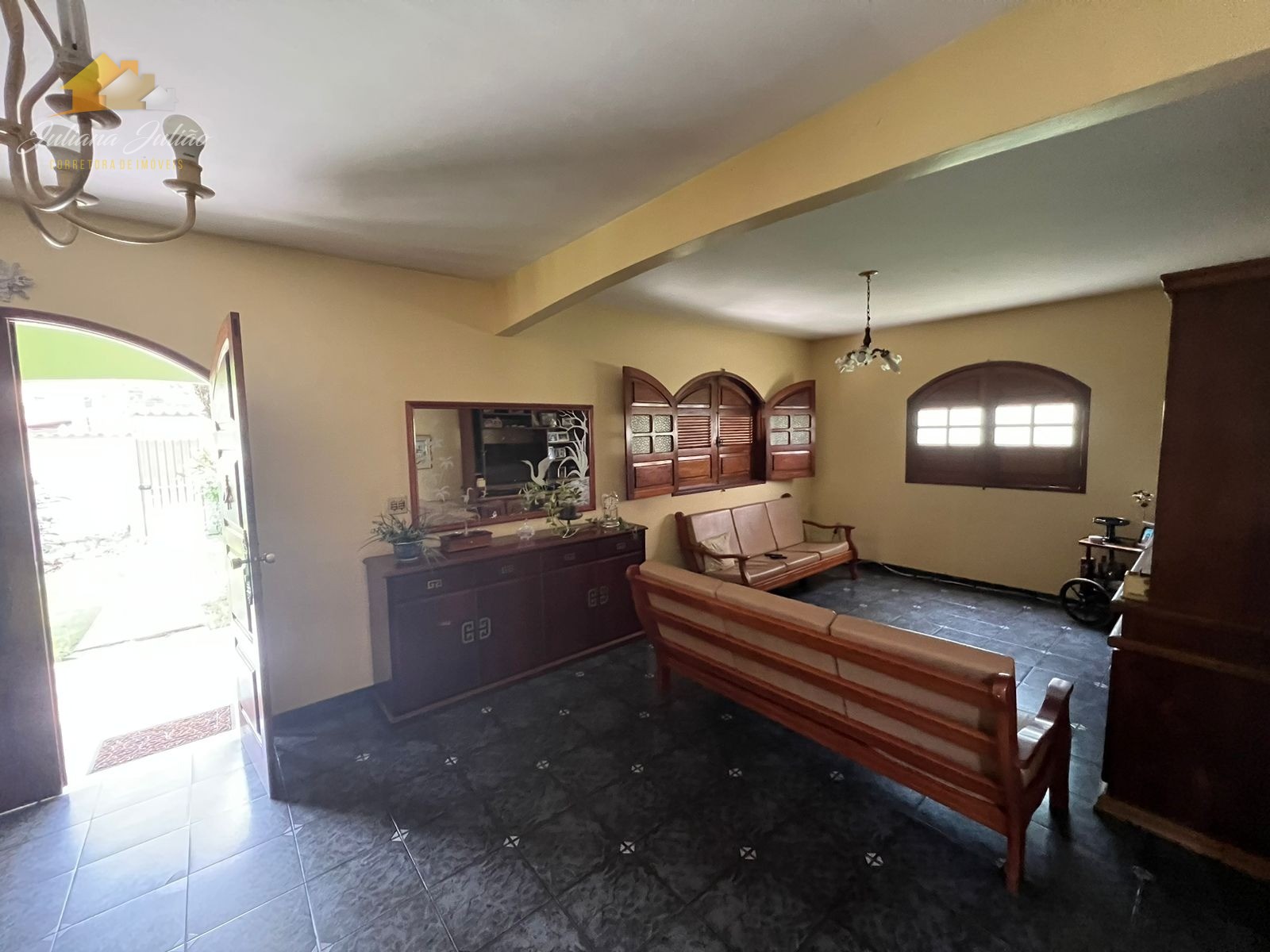 Casa à venda com 8 quartos, 350m² - Foto 7