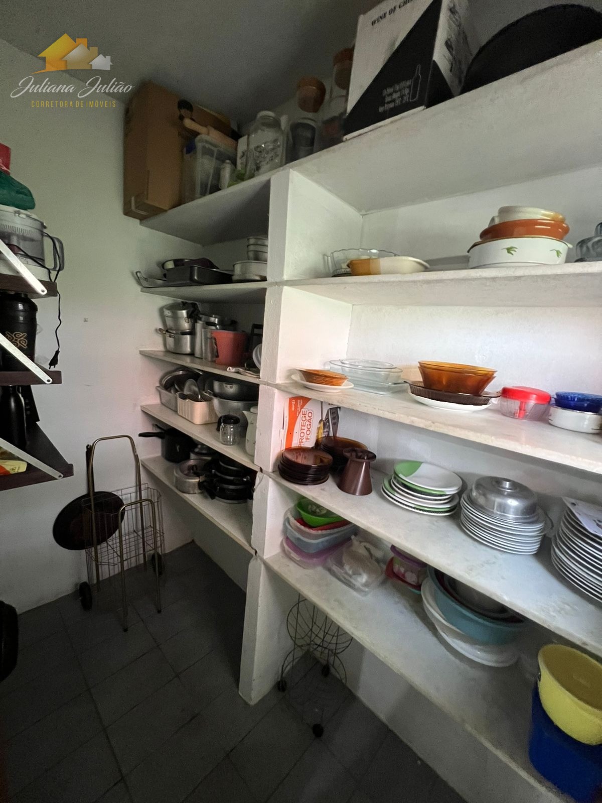 Casa à venda com 8 quartos, 350m² - Foto 16