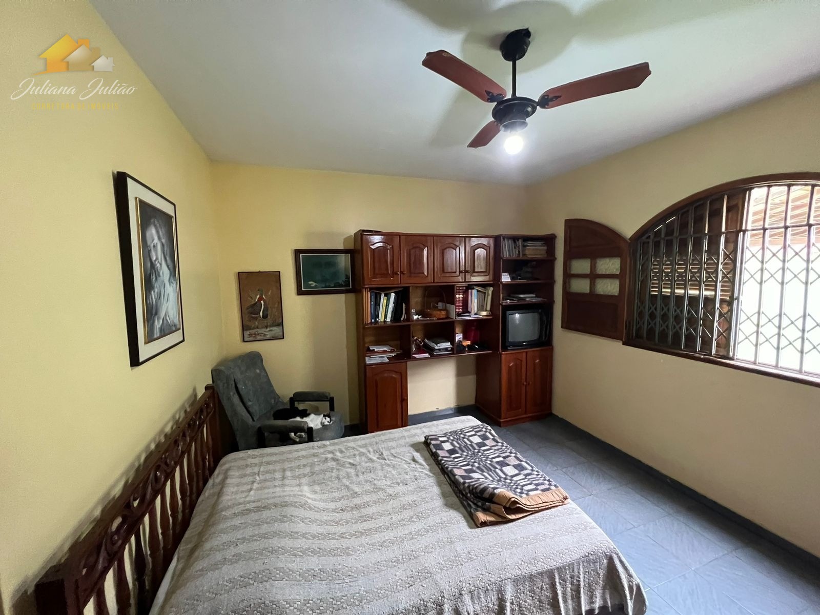 Casa à venda com 8 quartos, 350m² - Foto 12