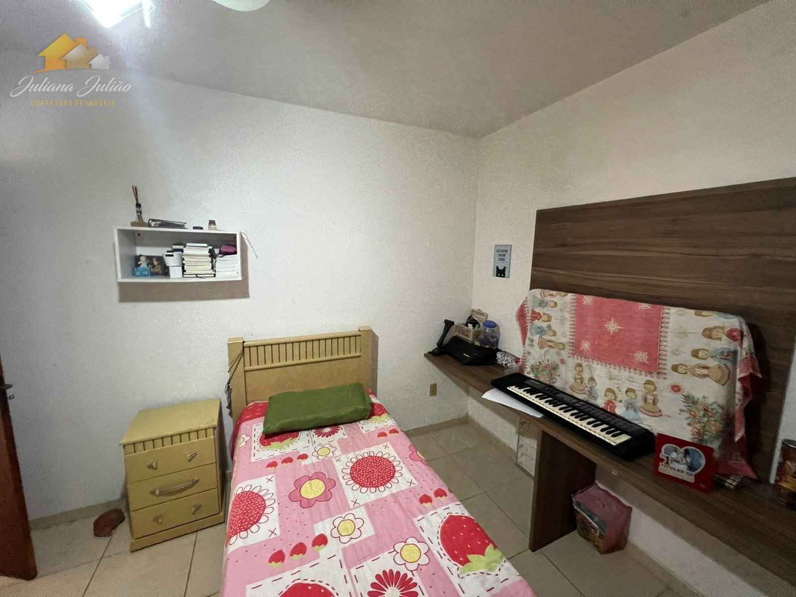Casa à venda com 8 quartos, 350m² - Foto 25