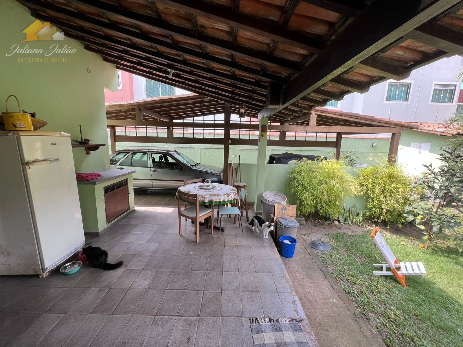 Casa à venda com 8 quartos, 350m² - Foto 33