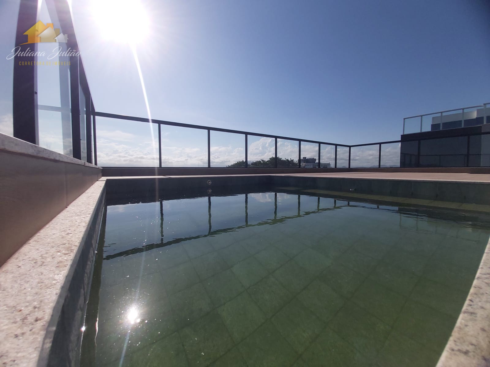 Cobertura à venda com 3 quartos, 263m² - Foto 1