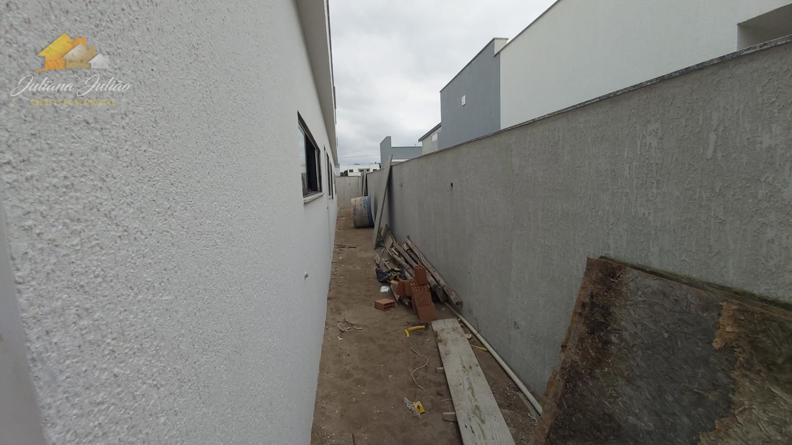 Casa à venda com 3 quartos, 224m² - Foto 5