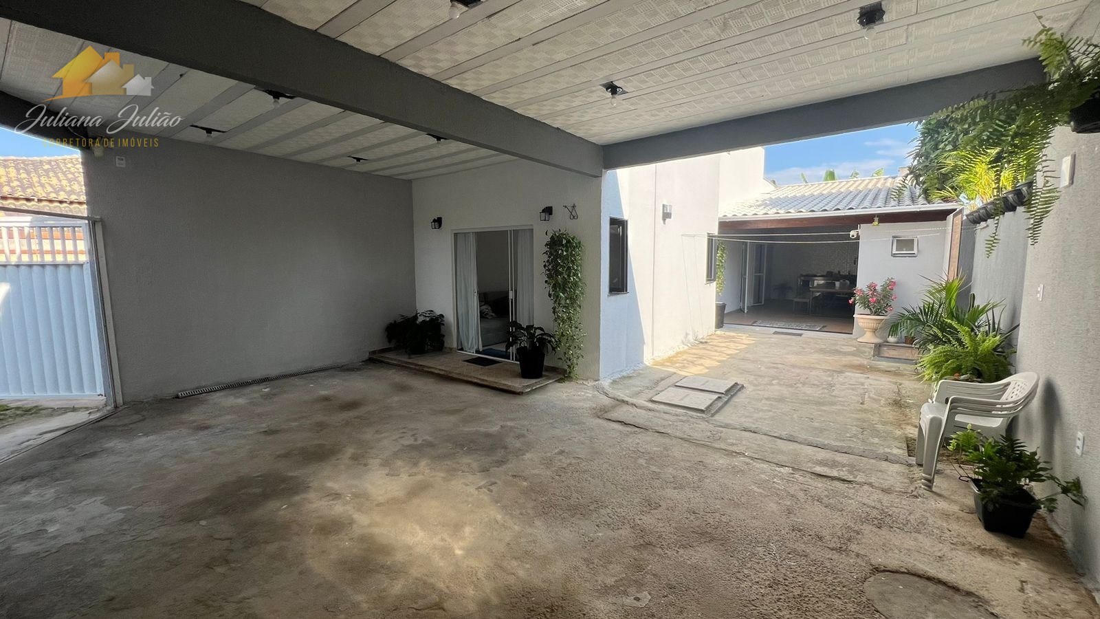 Casa à venda com 2 quartos, 90m² - Foto 4