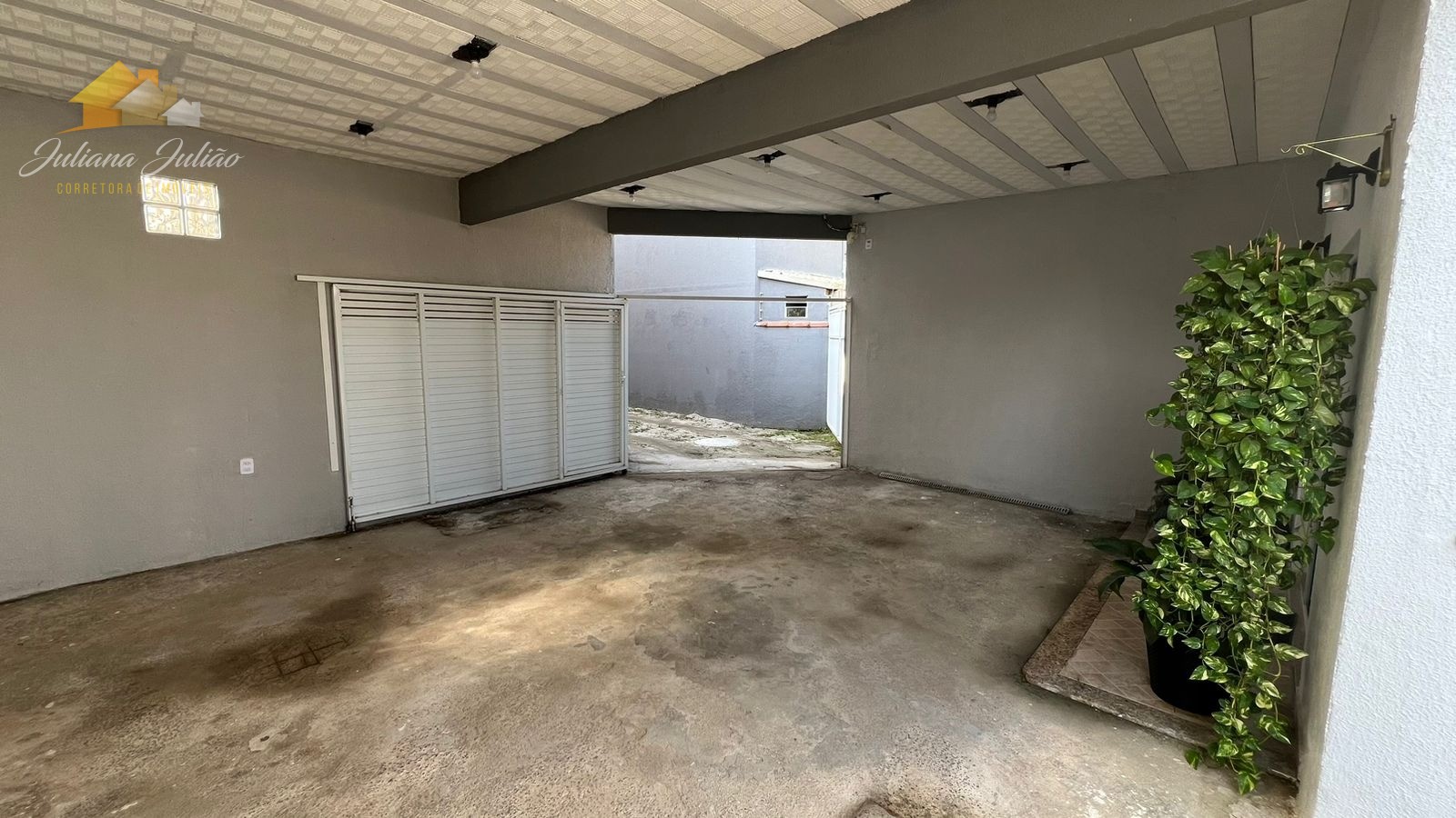 Casa à venda com 2 quartos, 90m² - Foto 5
