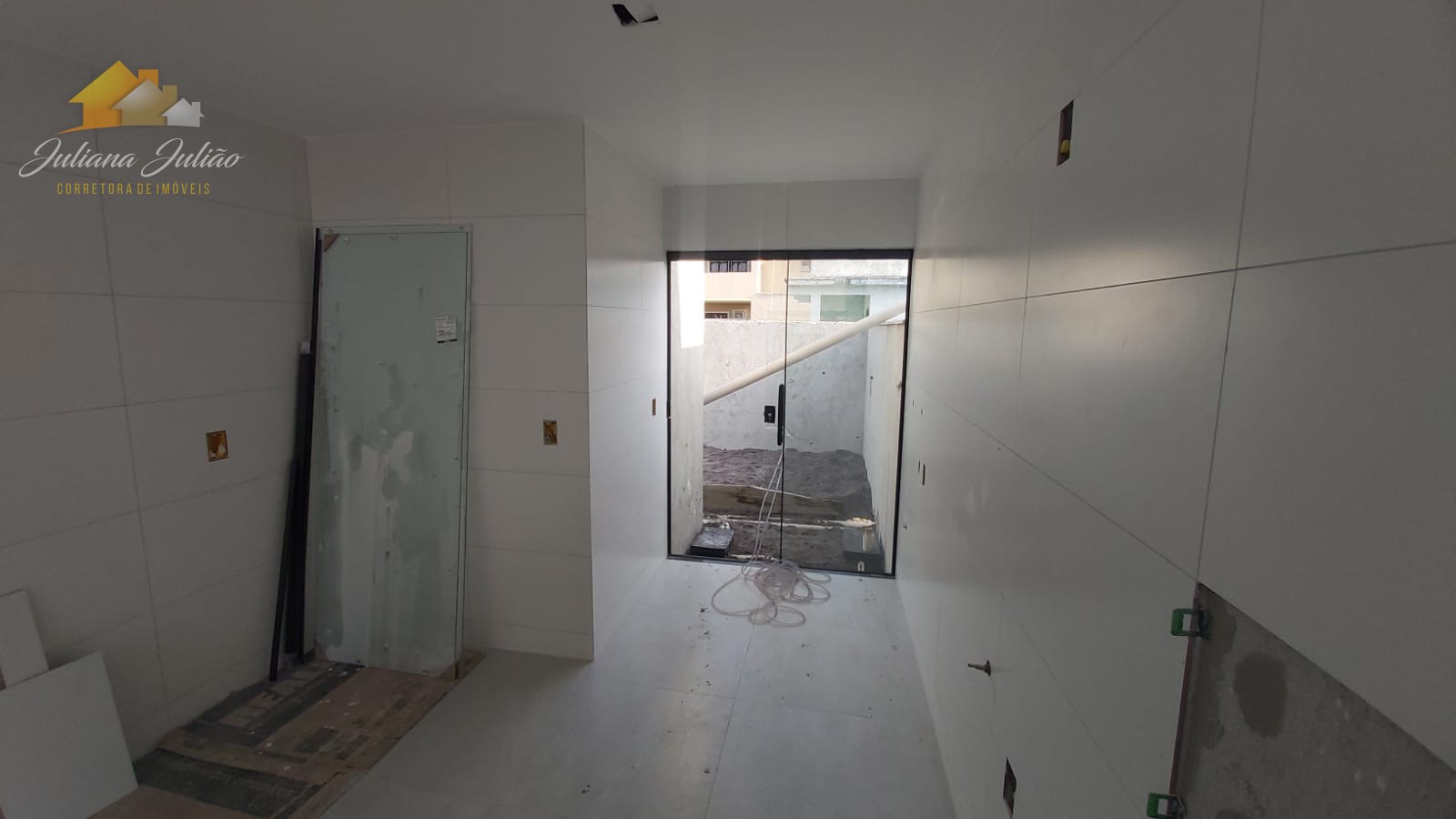 Casa à venda com 3 quartos, 70m² - Foto 8