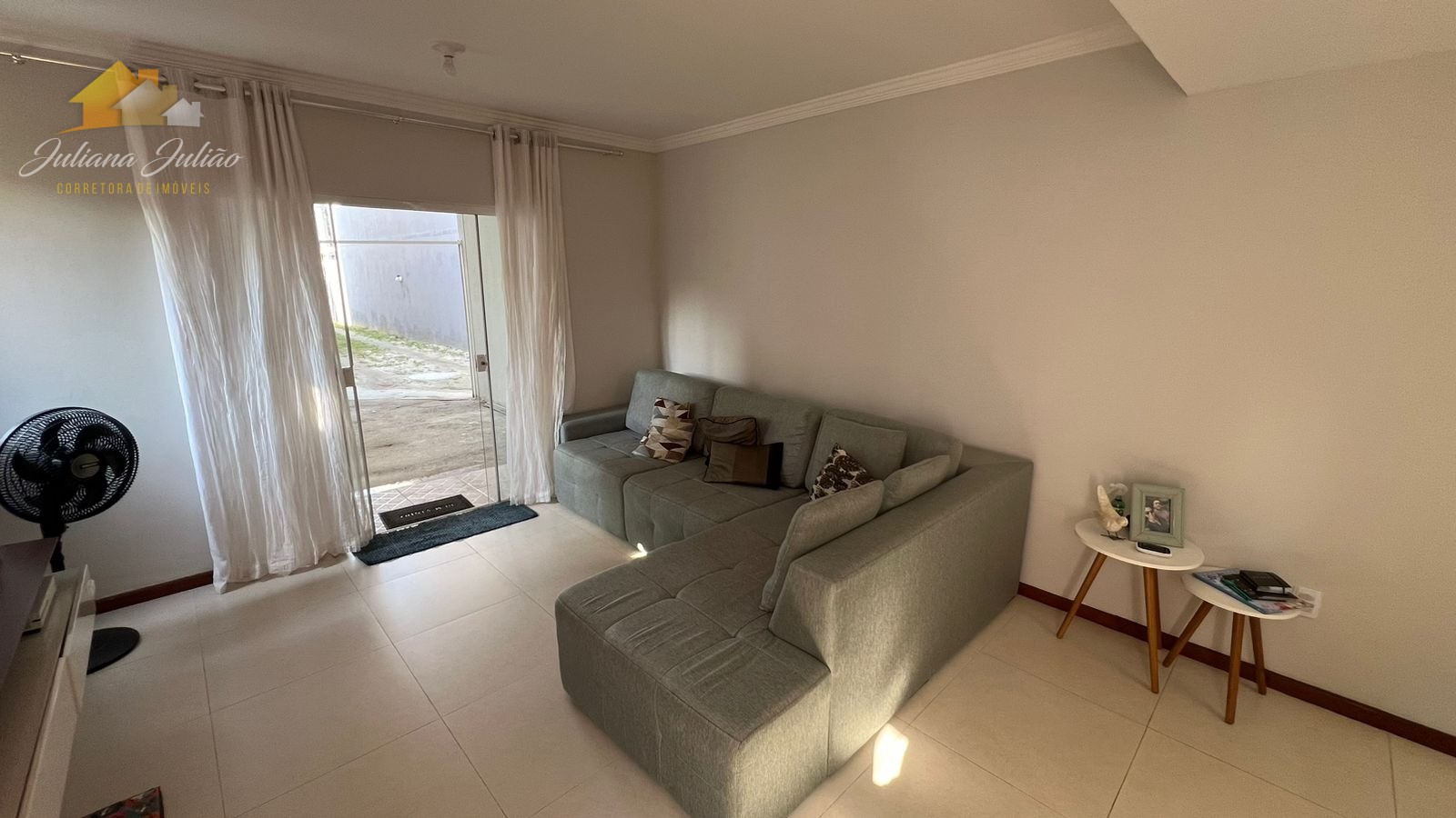 Casa à venda com 2 quartos, 90m² - Foto 14