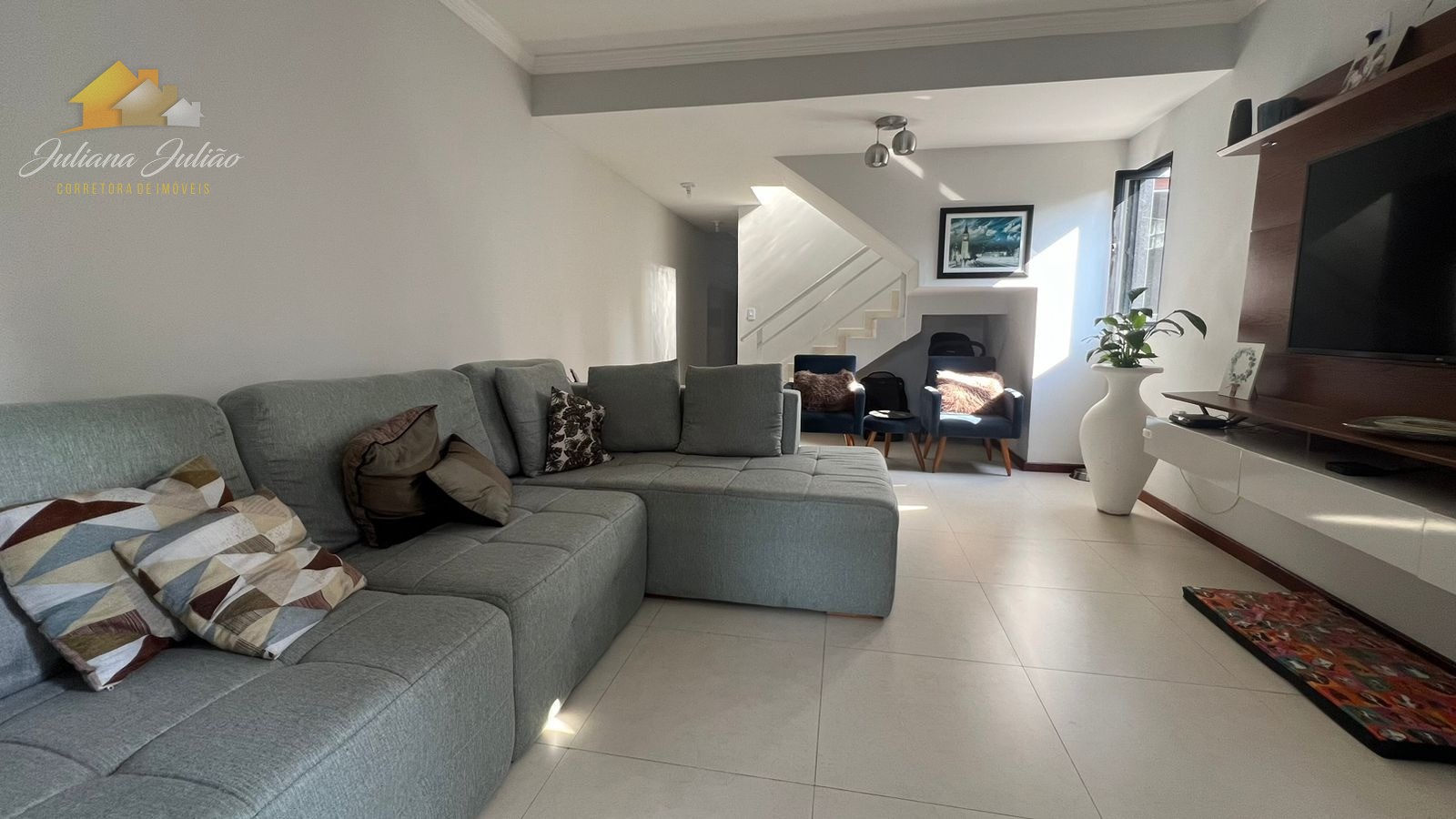 Casa à venda com 2 quartos, 90m² - Foto 13