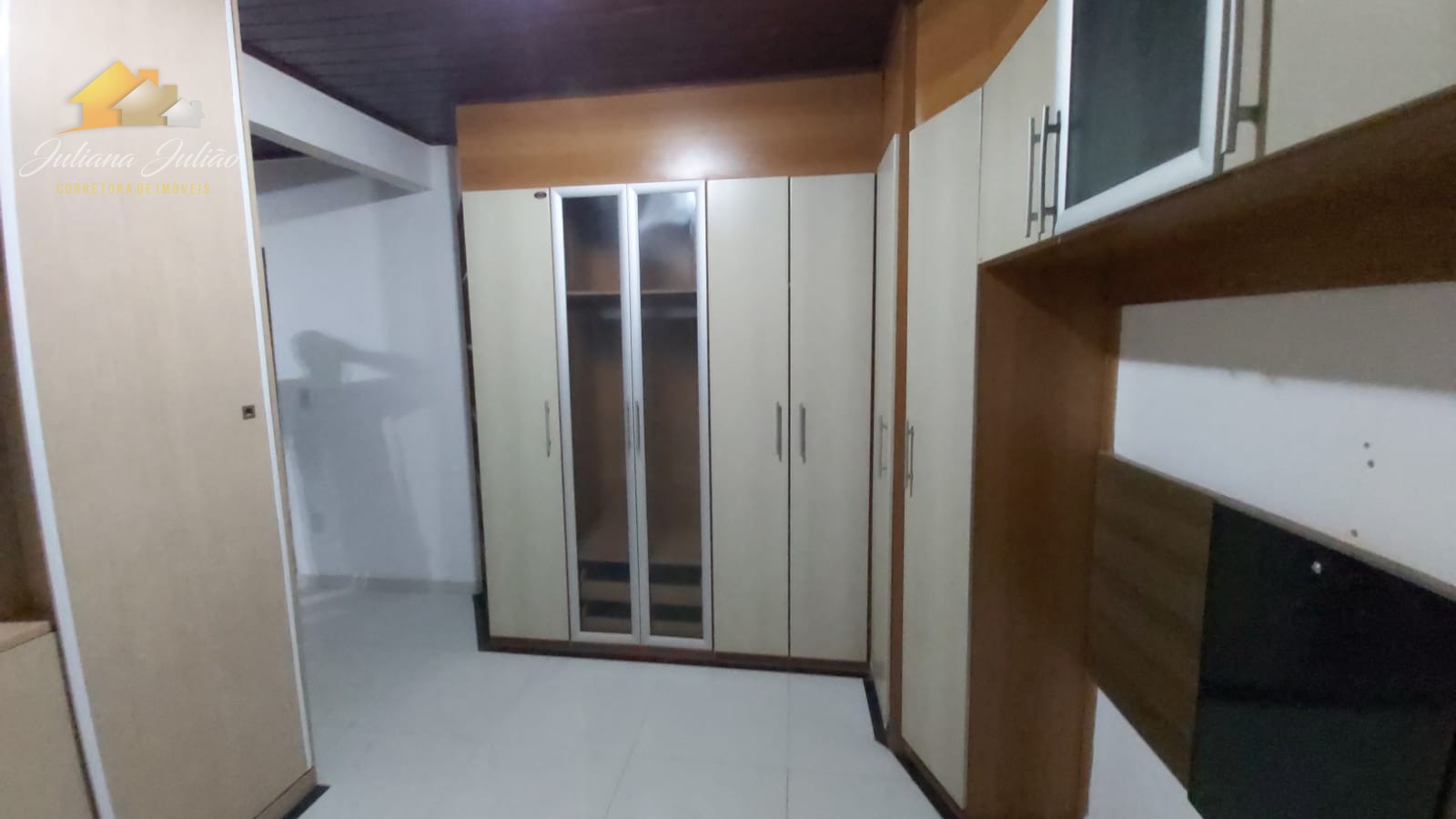 Casa à venda e aluguel com 5 quartos, 240m² - Foto 55