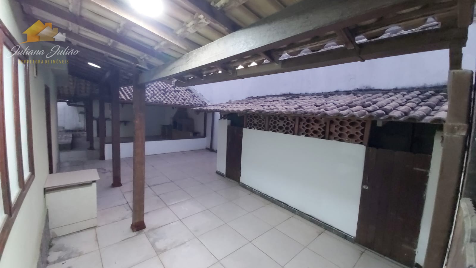 Casa à venda e aluguel com 5 quartos, 240m² - Foto 21