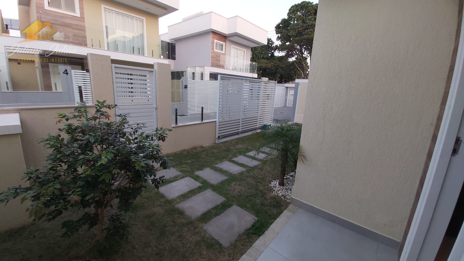 Casa à venda com 3 quartos, 139m² - Foto 8