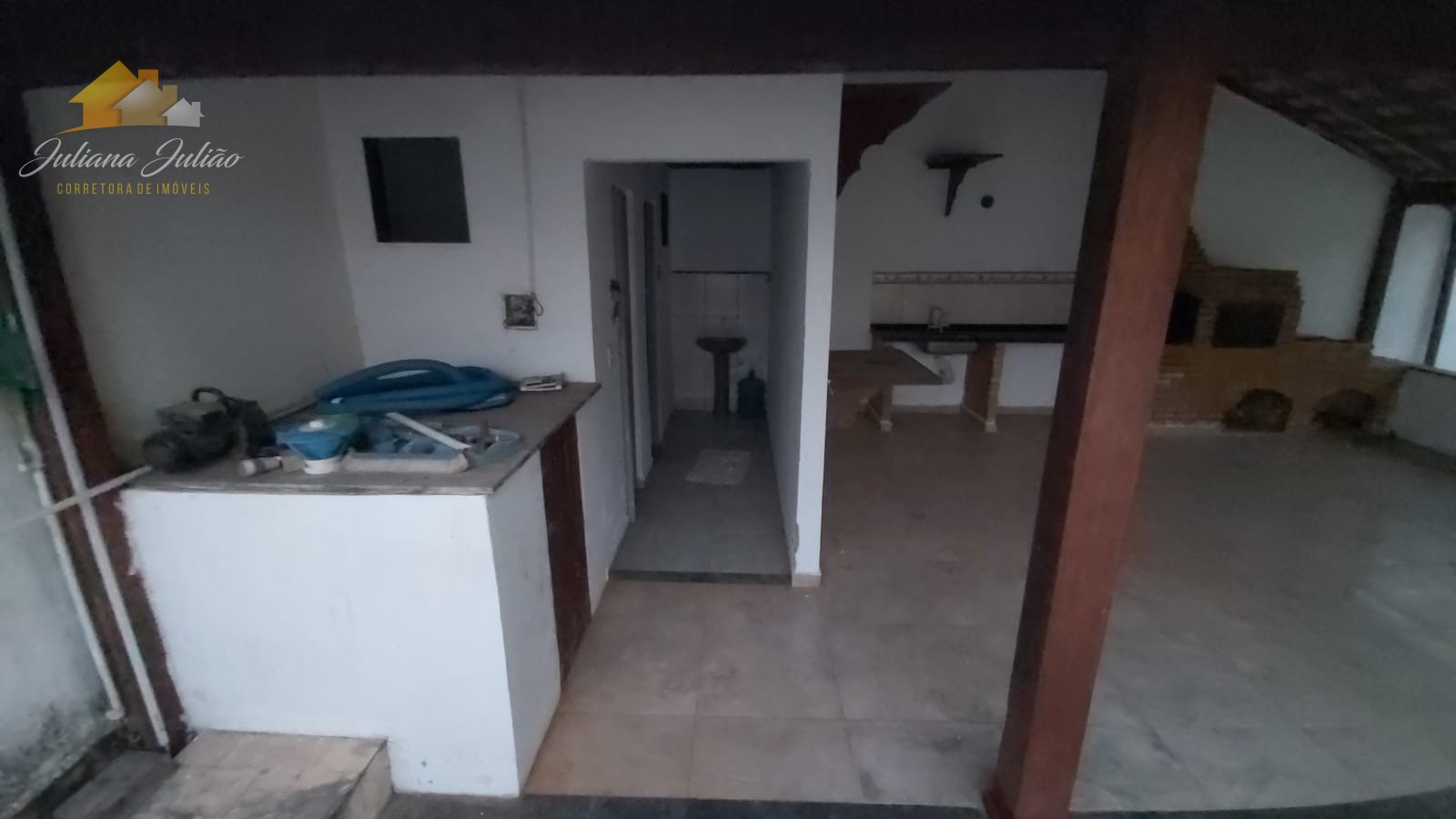 Casa à venda e aluguel com 5 quartos, 240m² - Foto 15