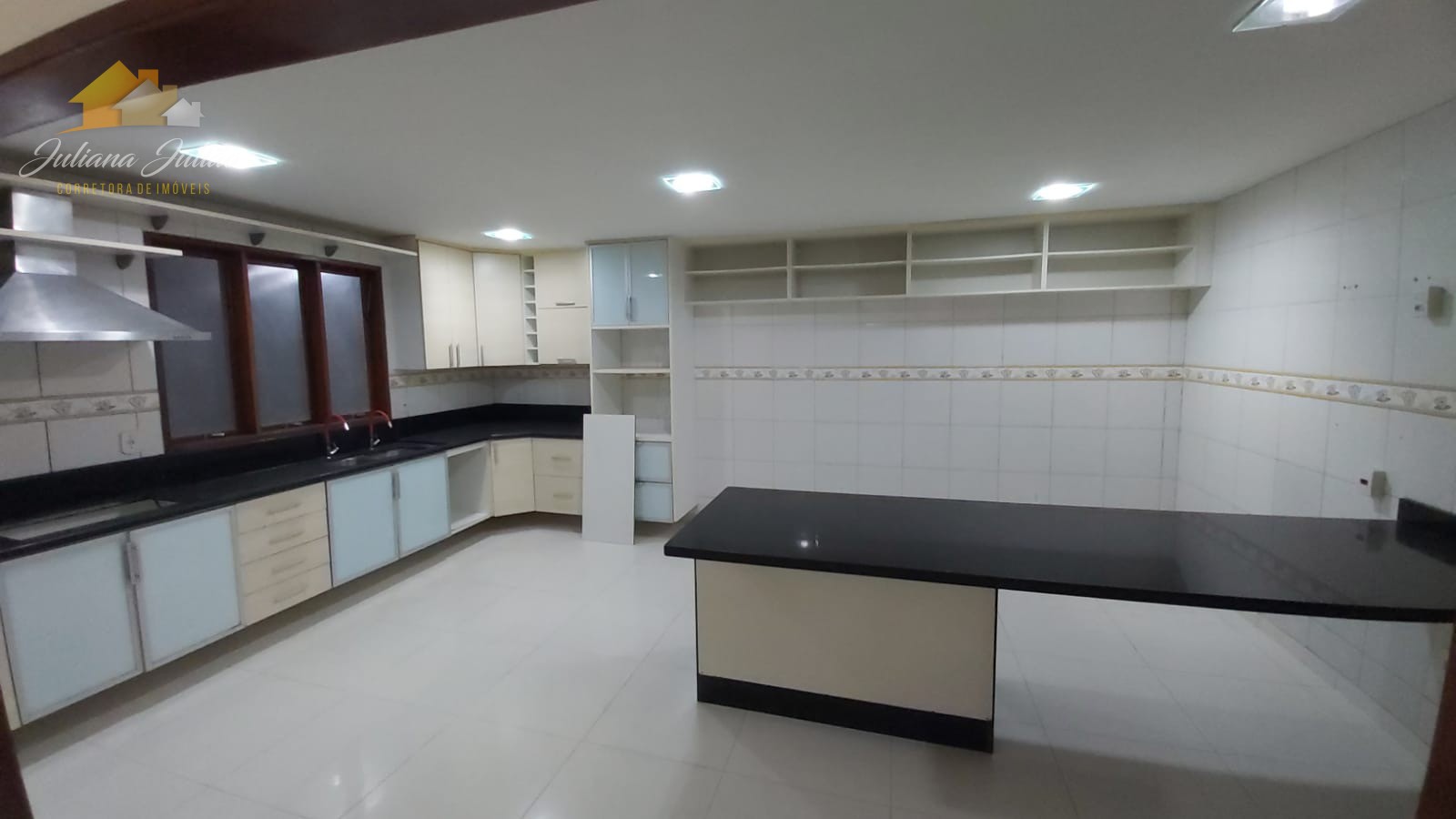Casa à venda e aluguel com 5 quartos, 240m² - Foto 31