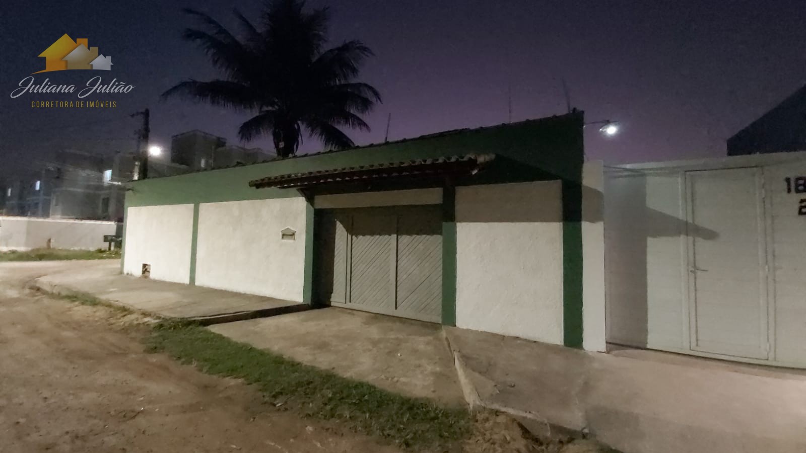 Casa à venda e aluguel com 5 quartos, 240m² - Foto 2