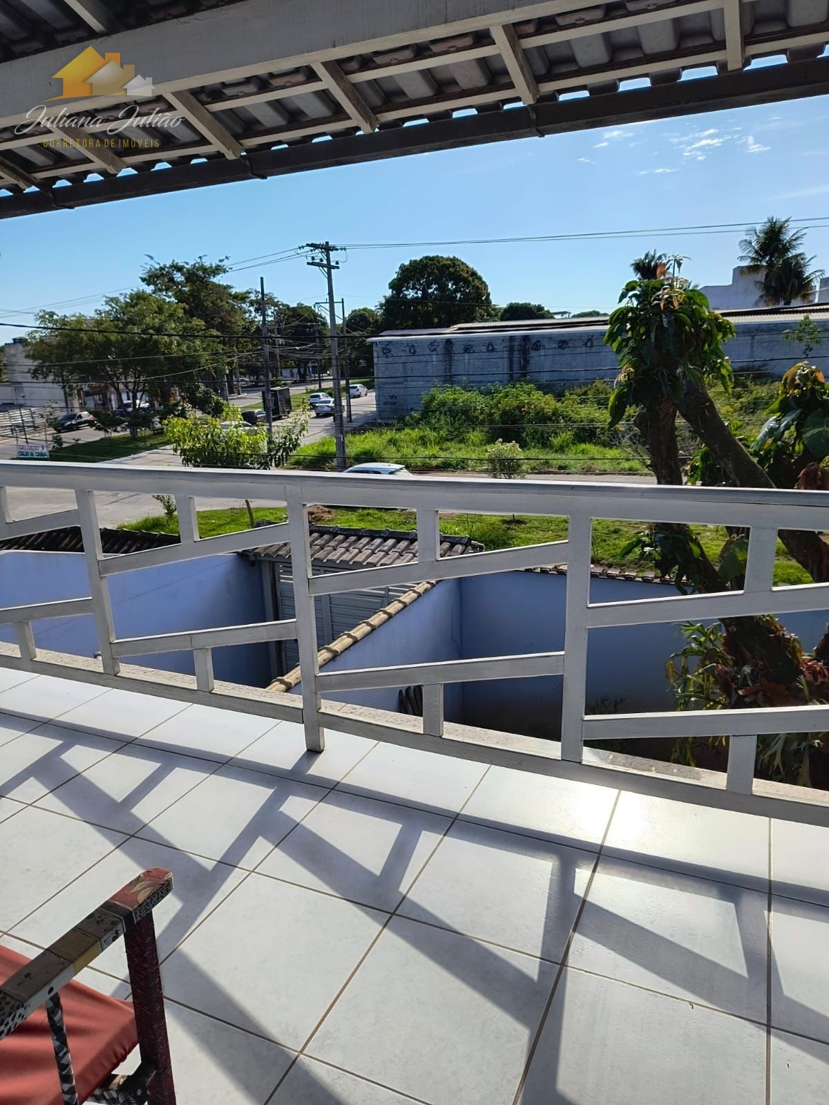 Casa à venda com 6 quartos, 173m² - Foto 3