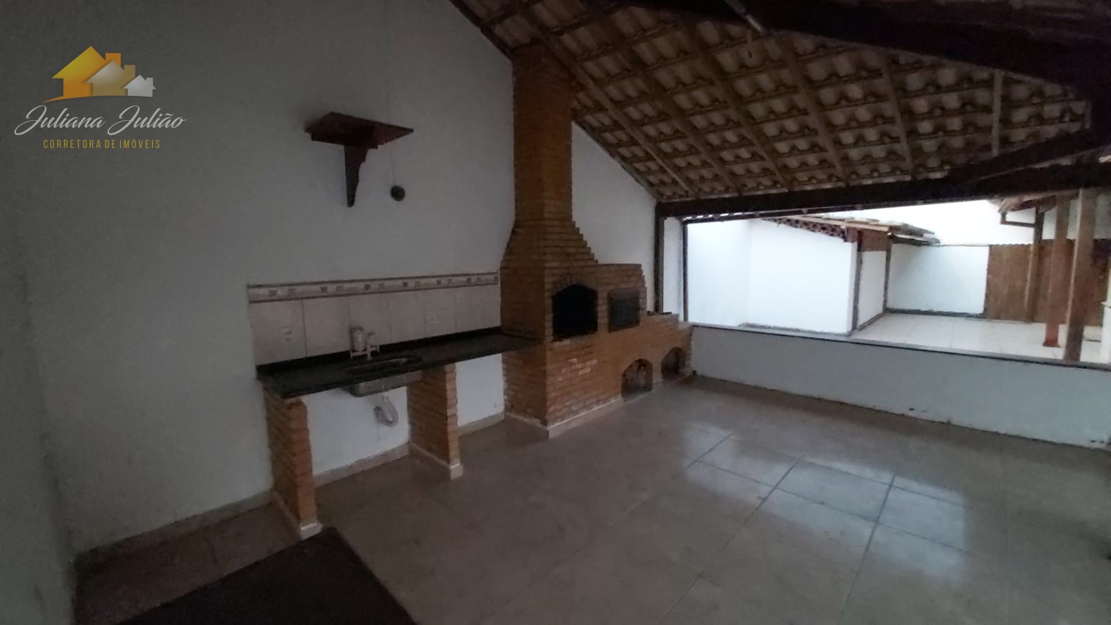 Casa à venda e aluguel com 5 quartos, 240m² - Foto 17