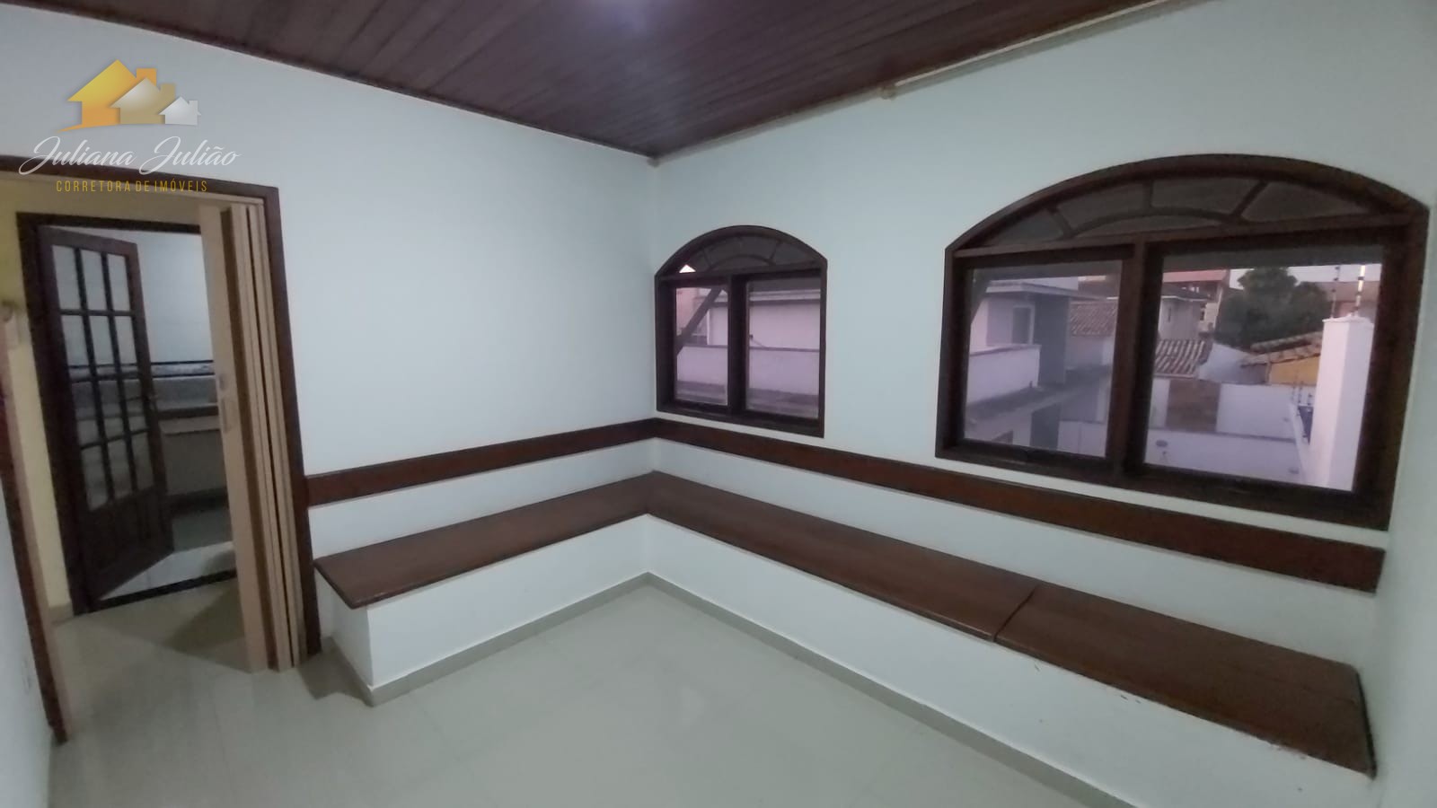 Casa à venda e aluguel com 5 quartos, 240m² - Foto 44