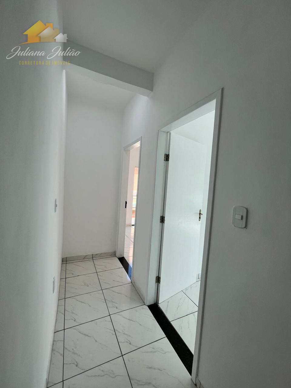 Casa à venda com 2 quartos, 110m² - Foto 15