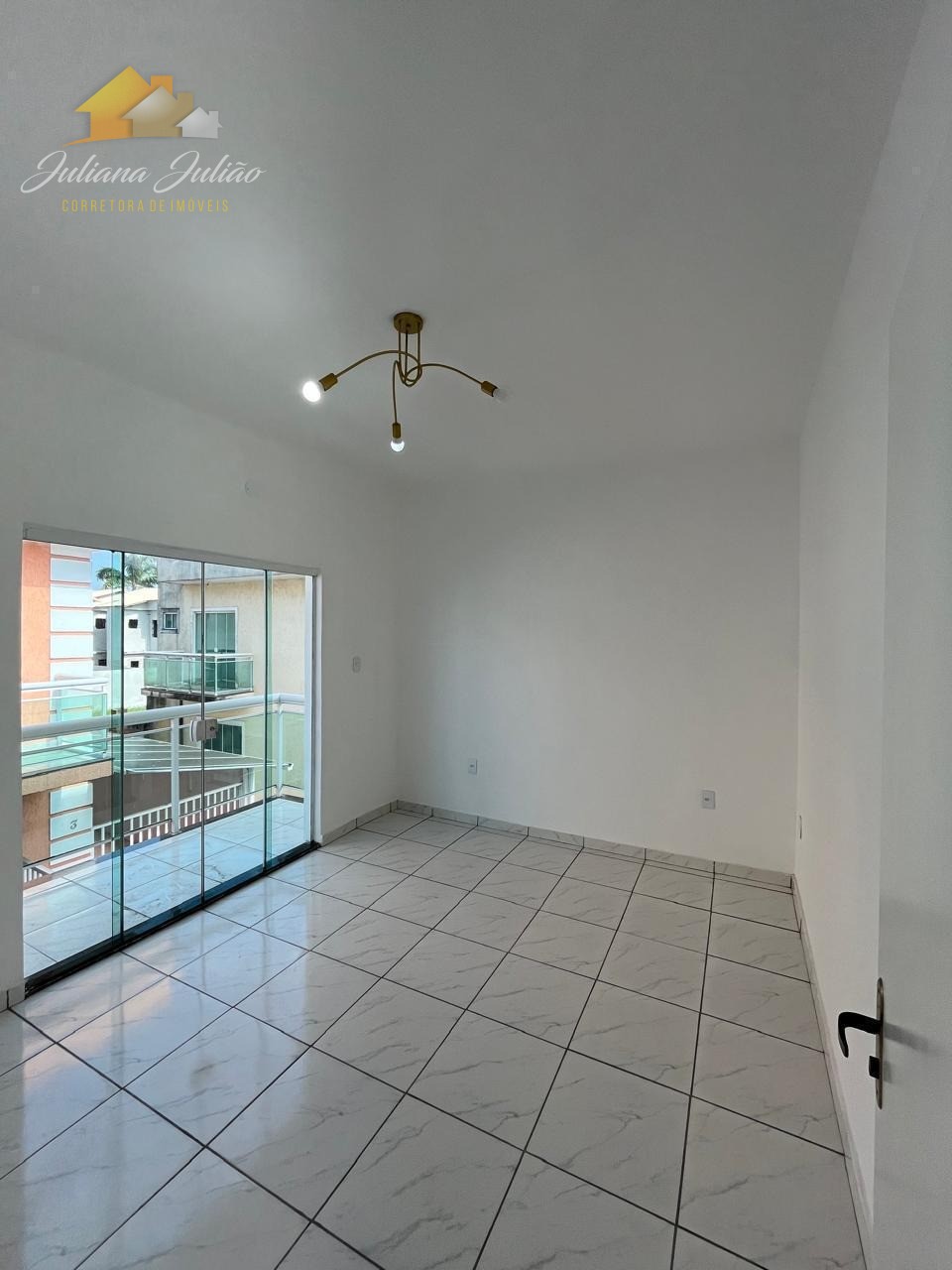Casa à venda com 2 quartos, 110m² - Foto 18
