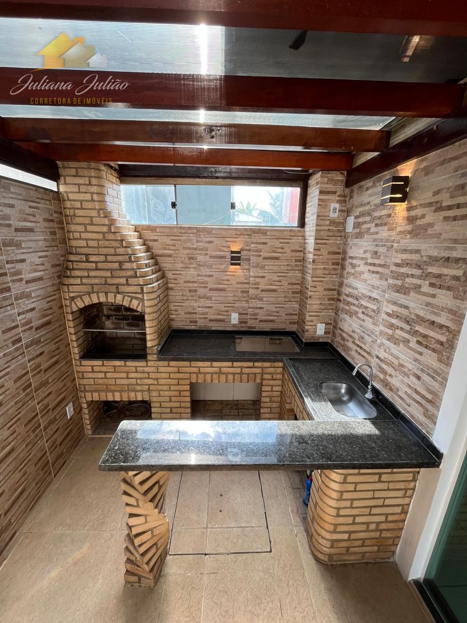 Casa à venda com 2 quartos, 110m² - Foto 8