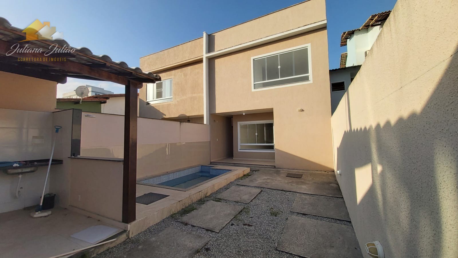 Casa, 4 quartos, 166 m² - Foto 1