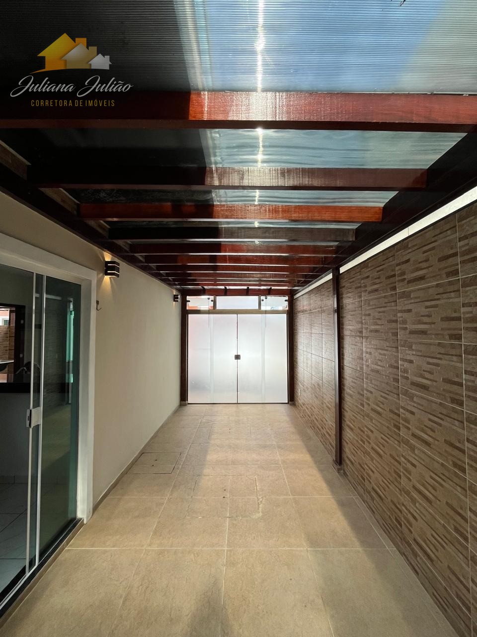 Casa à venda com 2 quartos, 110m² - Foto 7