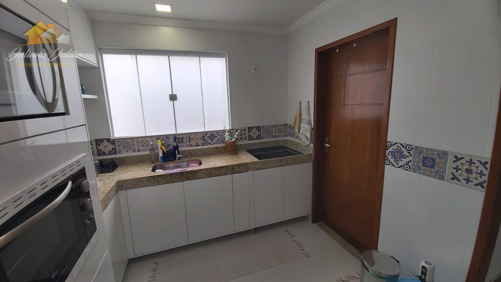 Casa à venda com 2 quartos, 100m² - Foto 9