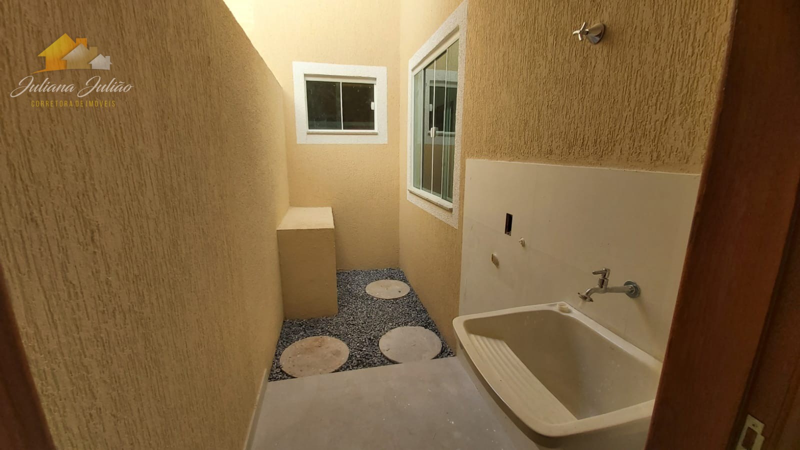 Casa à venda com 3 quartos, 105m² - Foto 18
