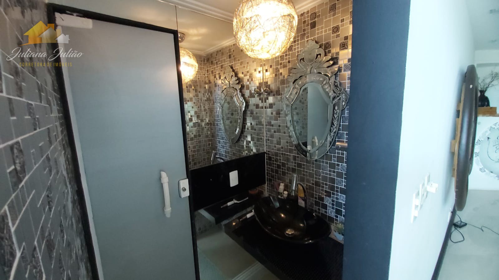 Casa à venda com 3 quartos, 250m² - Foto 15