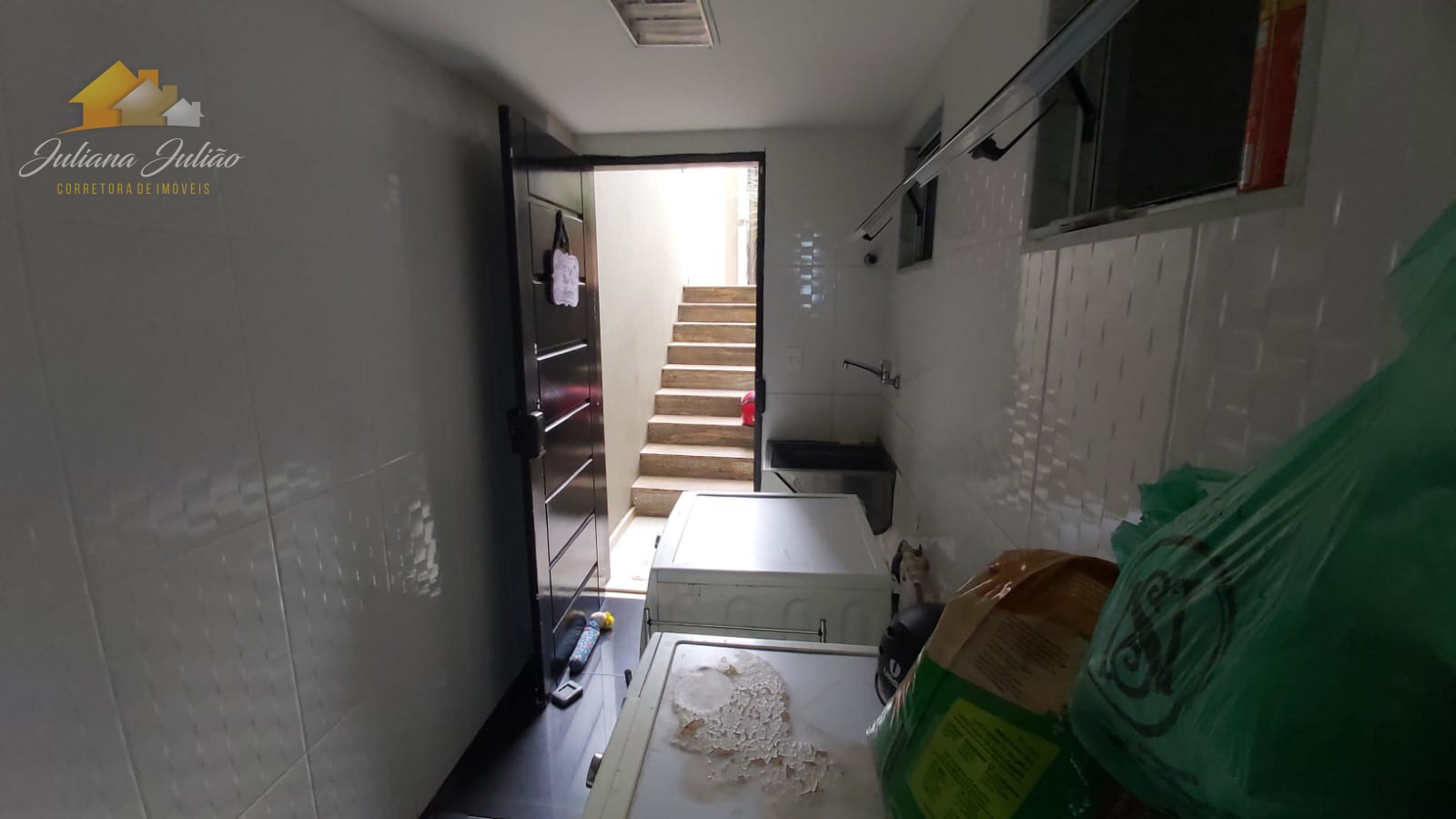 Casa à venda com 3 quartos, 250m² - Foto 17