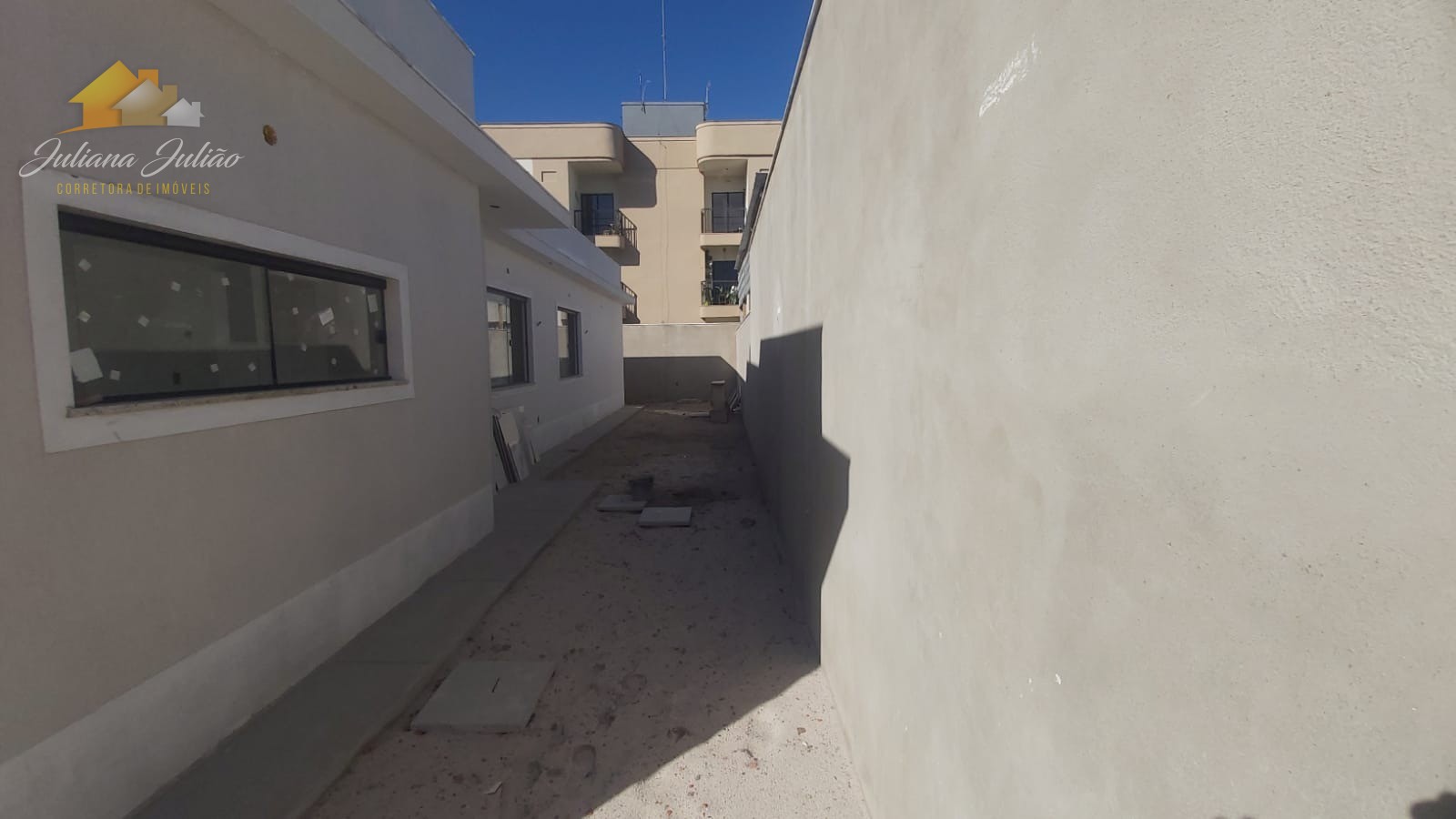 Casa à venda com 3 quartos, 78m² - Foto 4