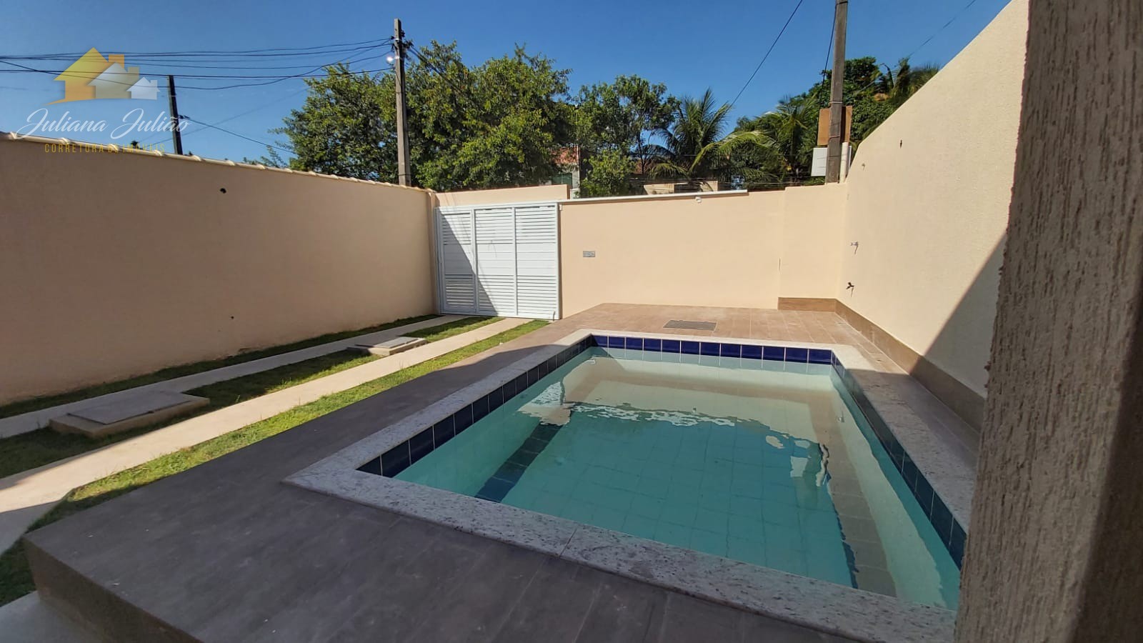 Casa à venda com 3 quartos, 105m² - Foto 4