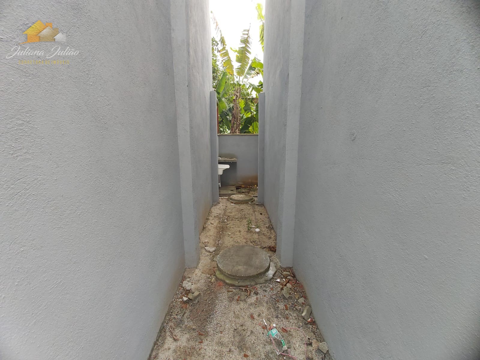 Casa à venda com 2 quartos, 75m² - Foto 13