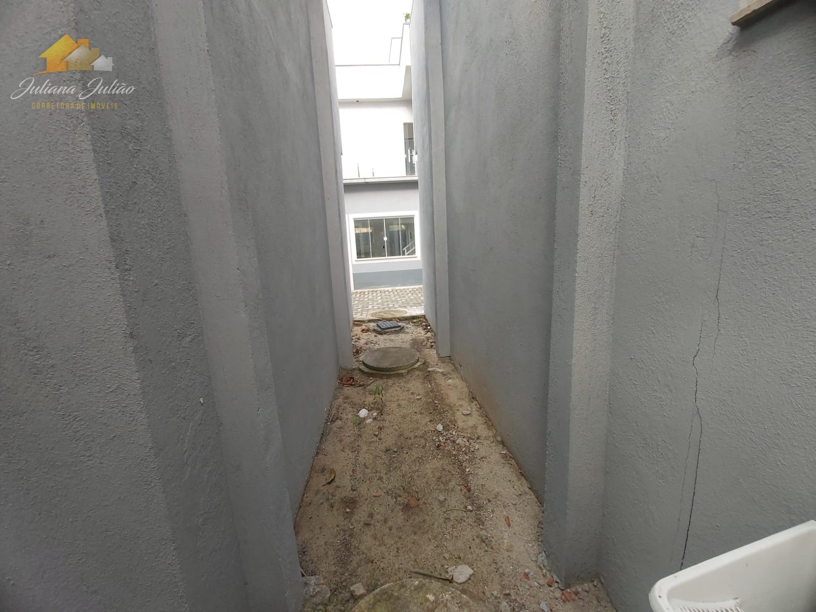 Casa à venda com 2 quartos, 75m² - Foto 12