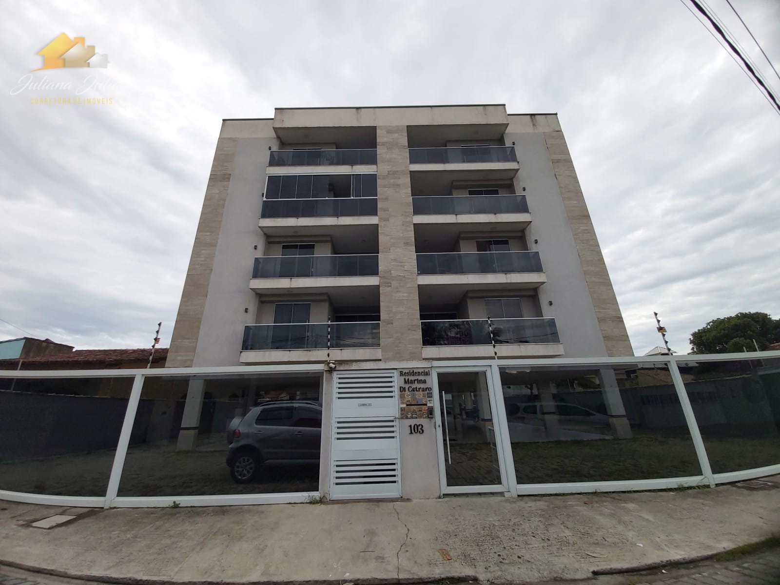 Apartamento à venda com 3 quartos, 135m² - Foto 2